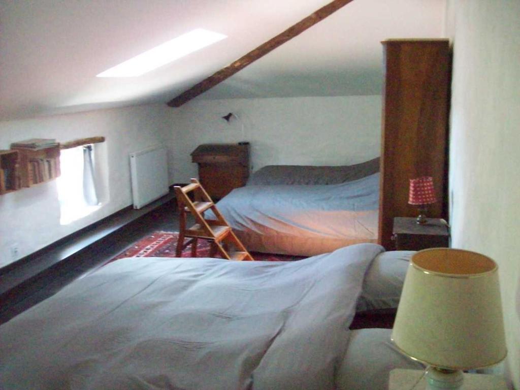 Le Vin de l'Eté Bed and Breakfast Ponet-et-Saint-Auban Habitación foto